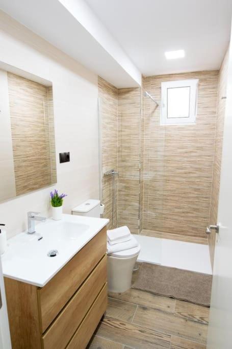 Vacaciones En Playa Misericordia, Cerca Aeropuerto Apartamento *